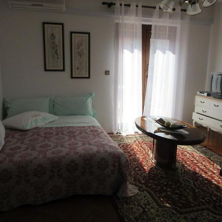 Appartement Haus Silvia à Rovinj Extérieur photo