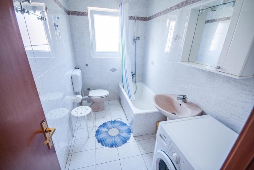 Appartement Haus Silvia à Rovinj Extérieur photo