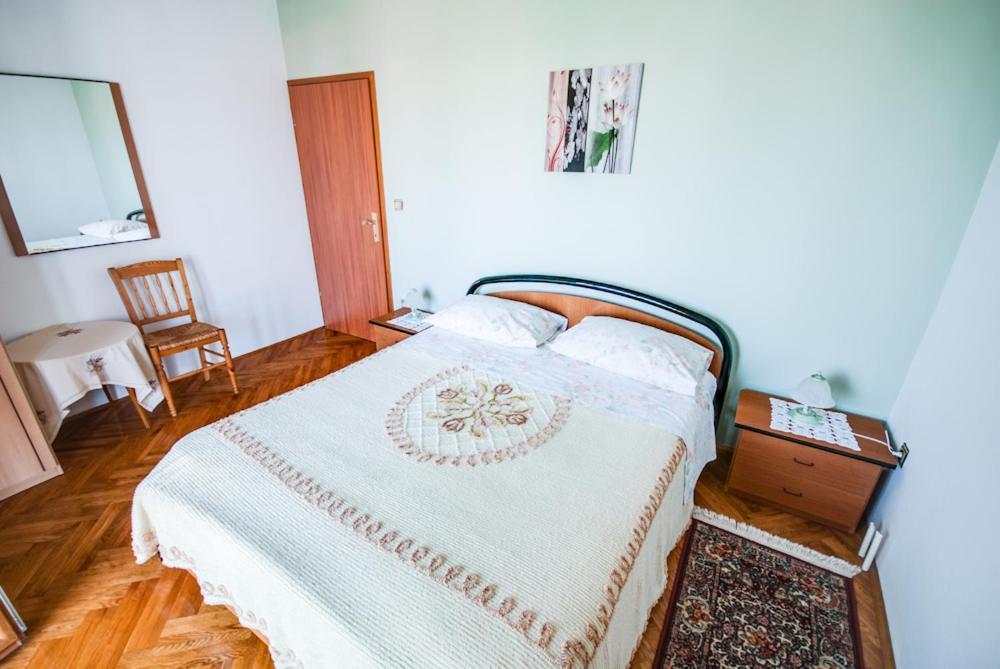 Appartement Haus Silvia à Rovinj Extérieur photo