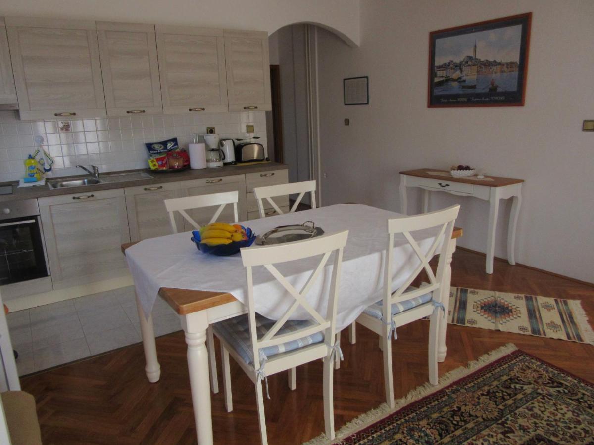 Appartement Haus Silvia à Rovinj Extérieur photo